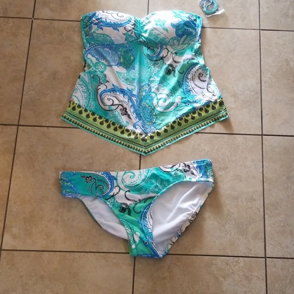 Swim suit